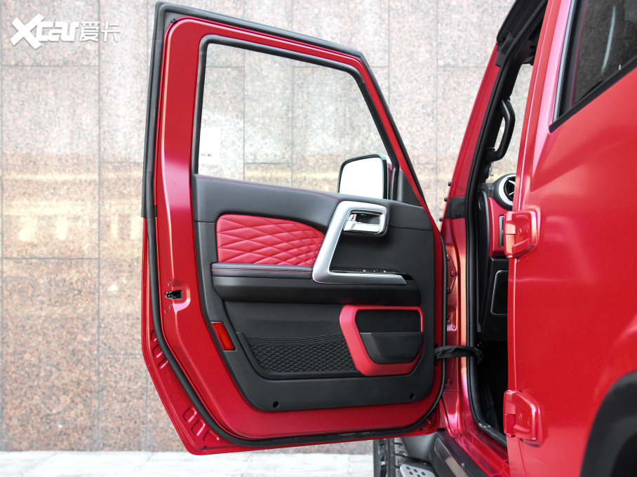 2021BJ40 2.3T Ԅ򌵶hӢ۰