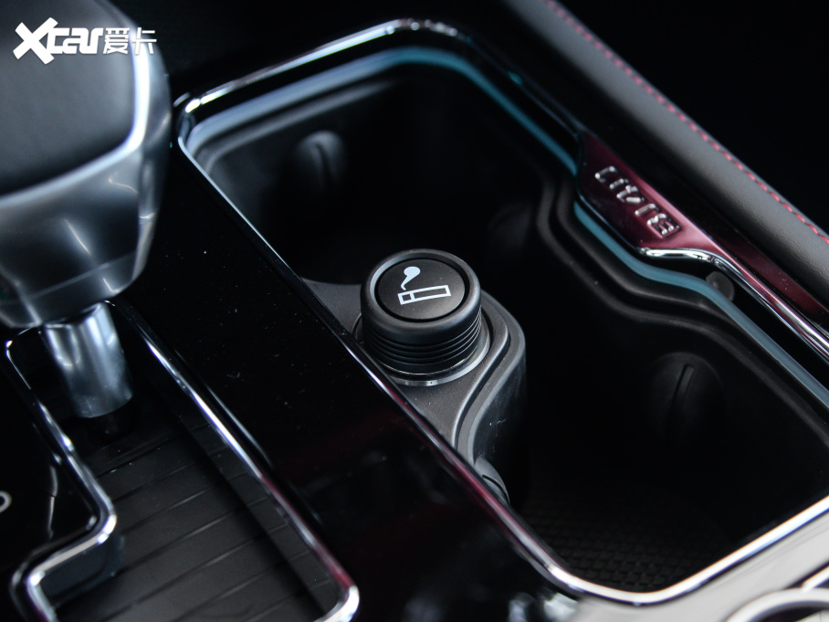 2021BJ40 2.3T Ԅ򌵶hӢ۰