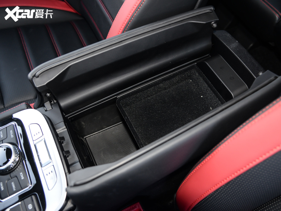 2021BJ40 2.3T Ԅ򌵶hӢ۰