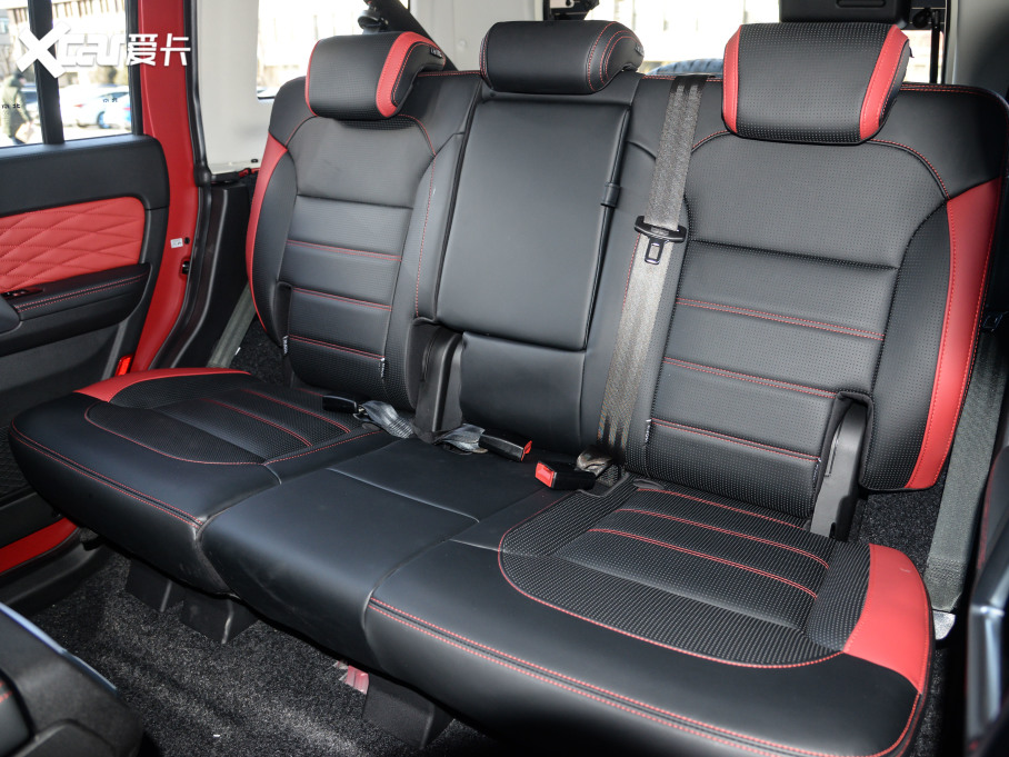 2021BJ40 2.3T Ԅ򌵶hӢ۰