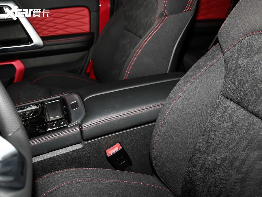 2022BJ40 2.0T Ԅ򌹫հ