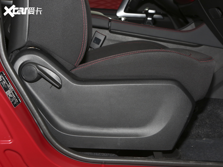 2021BJ40 2.0D Ԅ(q)hӢ۰h