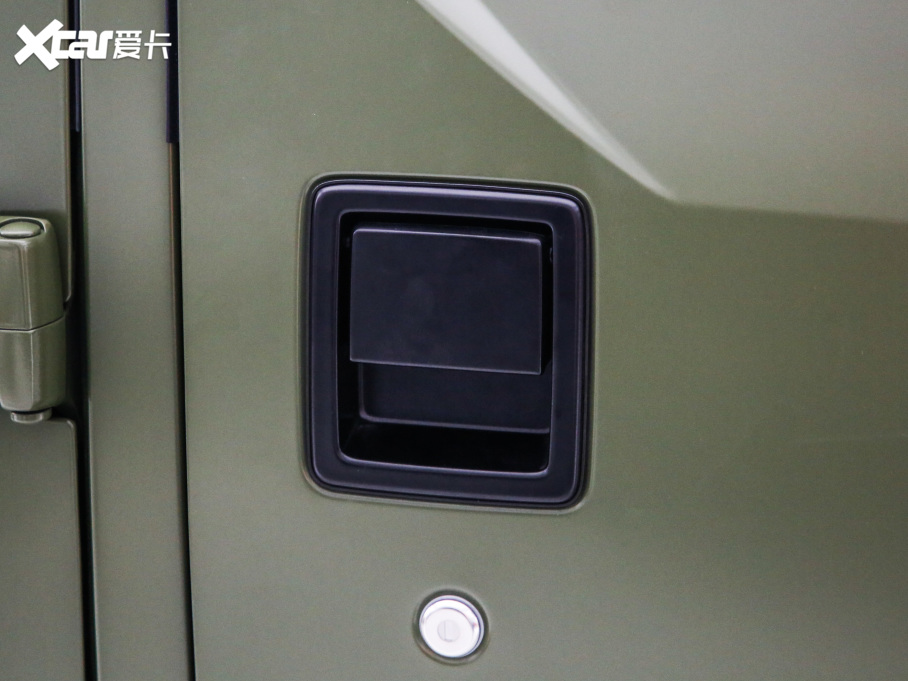 2021BJ40 2.3T Ԅ(q)hӢ۰