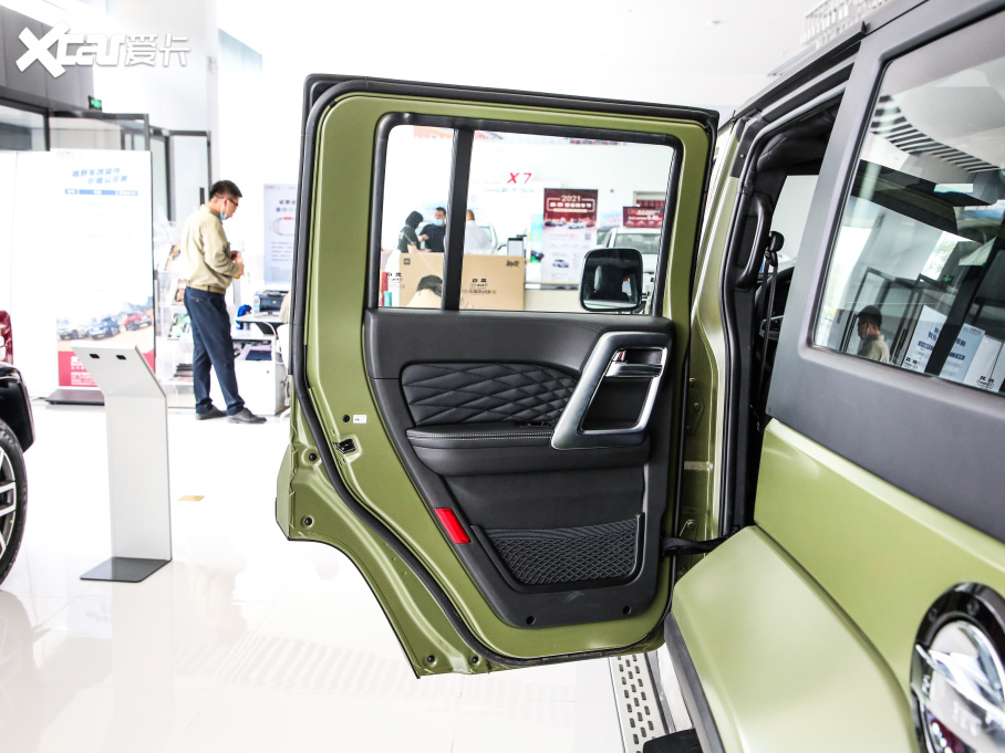 2021BJ40 2.3T Ԅ򌵶hӢ۰