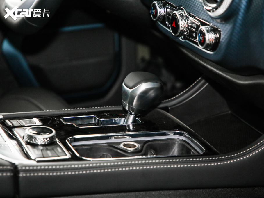 2021BJ40 2.3T Ԅ򌵶hӢ۰