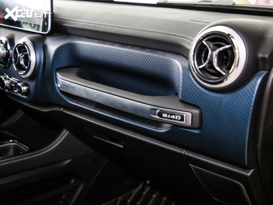 2021BJ40 2.3T Ԅ򌵶hӢ۰