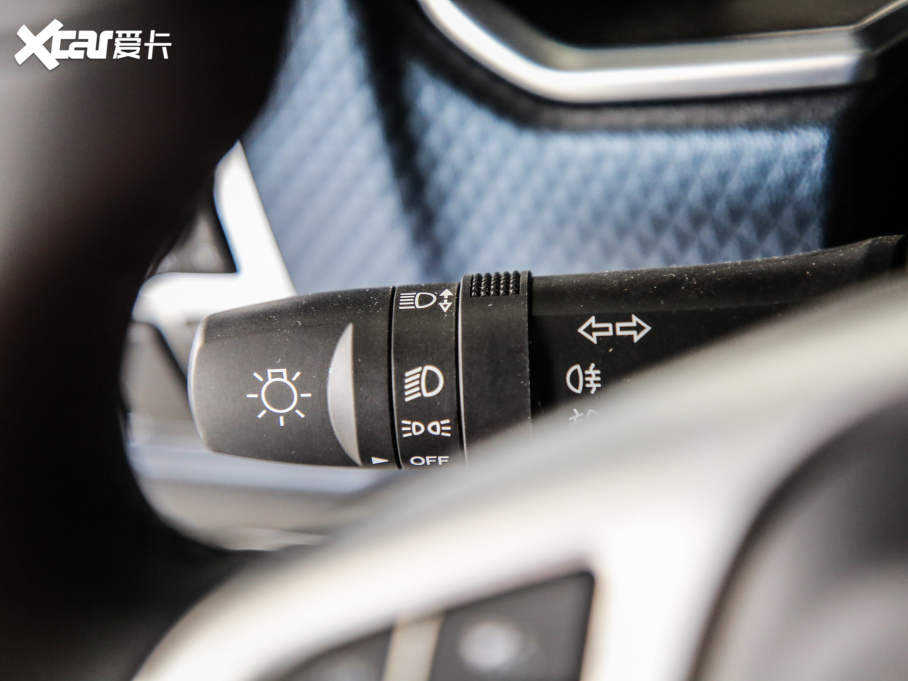 2021BJ40 2.3T Ԅ򌵶hӢ۰