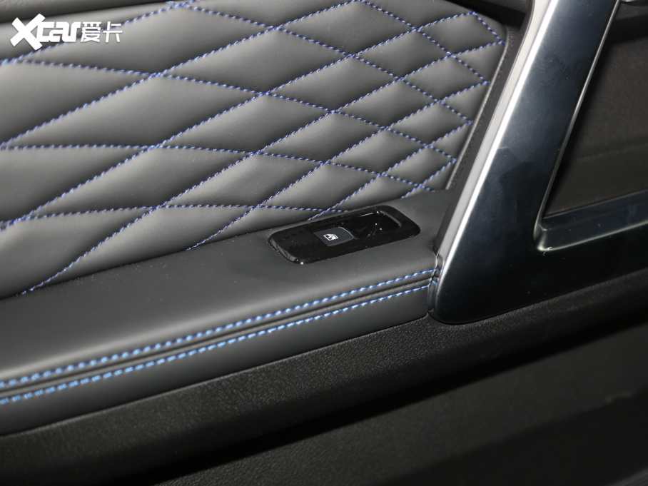 2021BJ40 2.0D Ԅ򌵶hӢ۰h