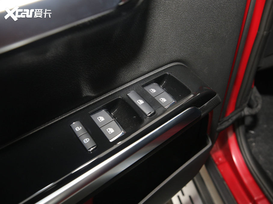 2021BJ40 2.0D Ԅ򌵶hӢ۰b ǰ늿i