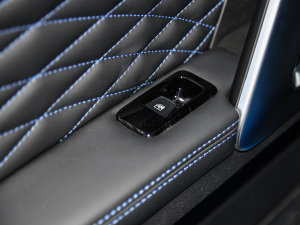 20212.0D Ԅ򌵶hӢ۰b g