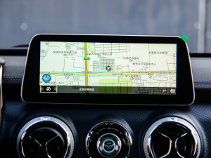 20212.0D Ԅ򌵶hӢ۰b п_@ʾ