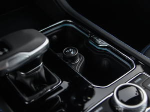 20212.0D Ԅ򌵶hӢ۰b п؅^