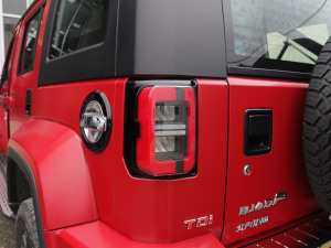 20212.0D Ԅ򌵶hӢ۰b ǰ늿i β