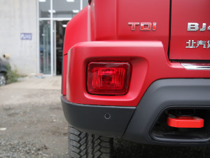 20212.0D Ԅ򌵶hӢ۰b ǰ늿i ^