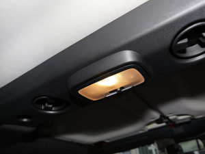 20212.0D Ԅ򌵶hӢ۰b ǰ늿i п؅^