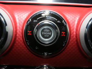 20212.0D Ԅ򌵶hӢ۰b ǰ늿i п؅^