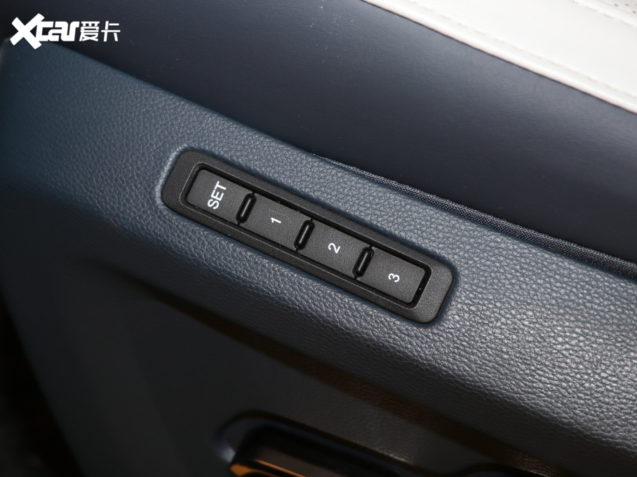 2022BJ60 2.0T ʮһ