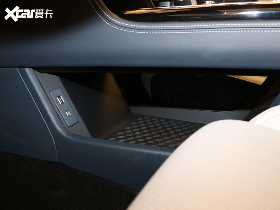 2022BJ60 2.0T ʮһ