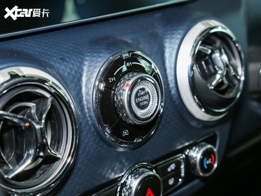 2023BJ40 2.0D Ԅ򌵶hӢ۰b