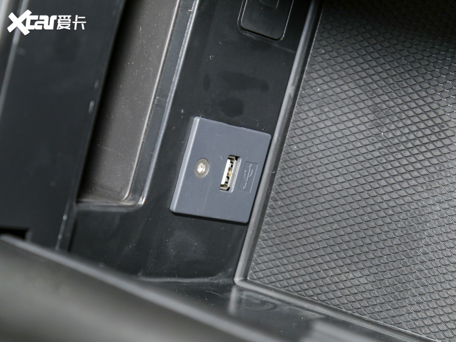 2023BJ40 2.0D Ԅ򌵶hӢ۰b