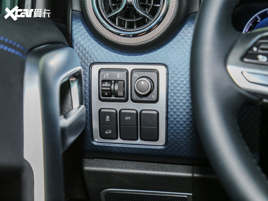 2023BJ40 2.0D Ԅ򌵶hӢ۰b