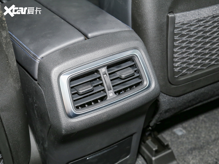 2023BJ40 2.0D Ԅ򌵶hӢ۰b