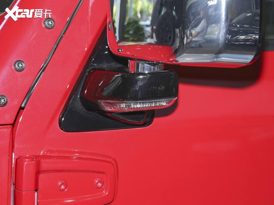 2023BJ40 2.0T ԄЫC˰?zhn)b