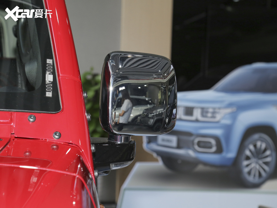 2023BJ40 2.0T Ԅ(dng)(q)ЫC˰?zhn)b