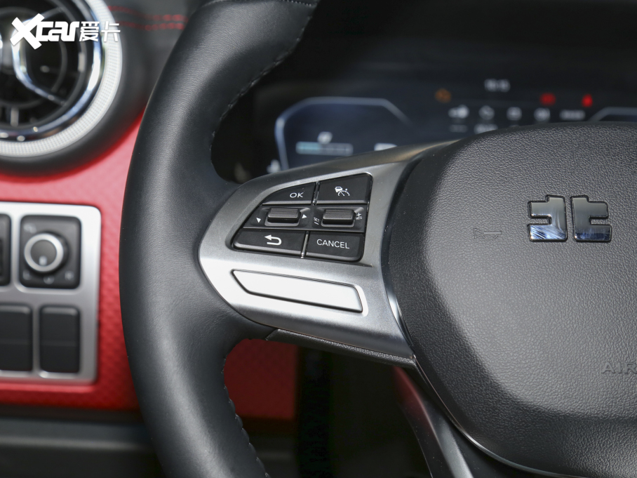 2023BJ40 2.0T ԄЫC˰b