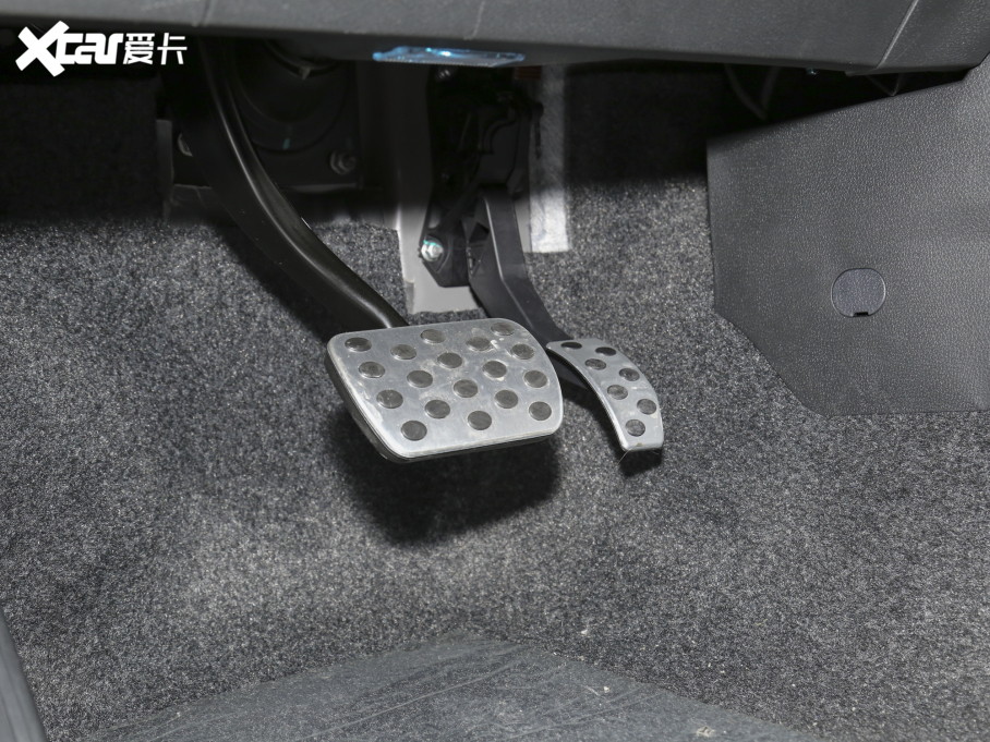 2023BJ40 2.0T ԄЫC˰b