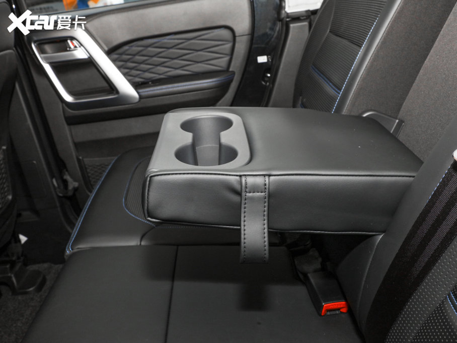 2023BJ40 2.0T ԄЫC˰