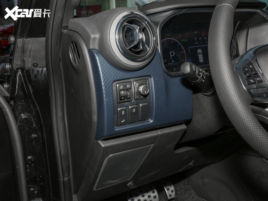 2023BJ40 2.0T ԄЫC˰