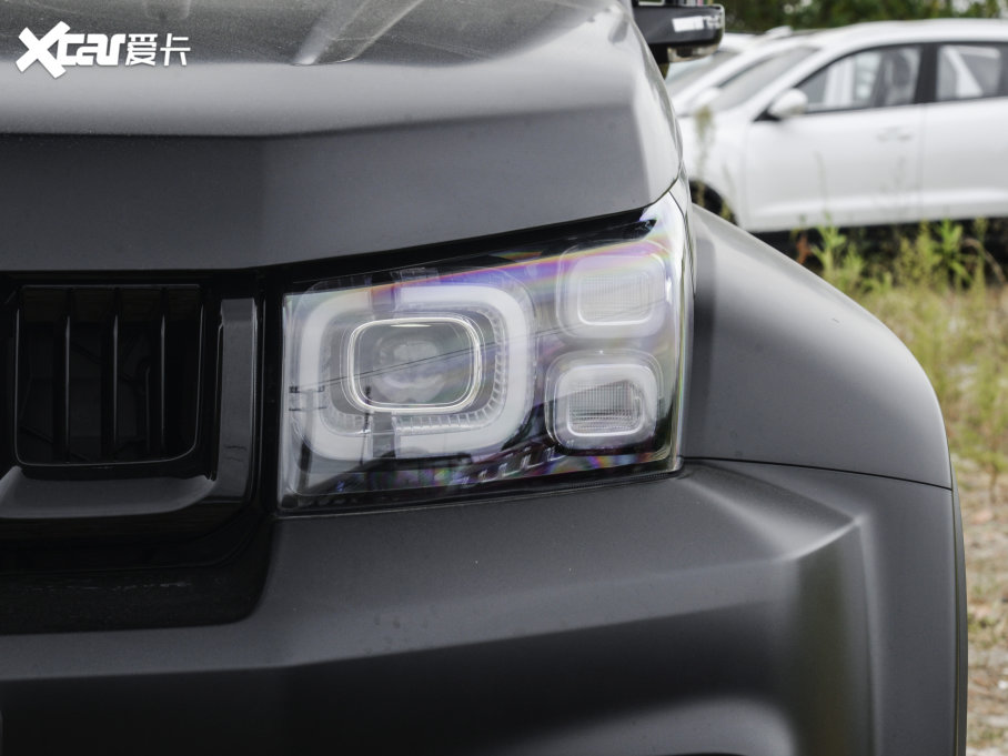 2023BJ40 2.0D Ԅ򌵶hӢ۰b(ǰ늿i)