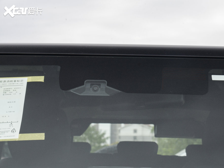 2023BJ40 2.0D Ԅ(q)hӢ۰?zhn)b(ǰ늿i)