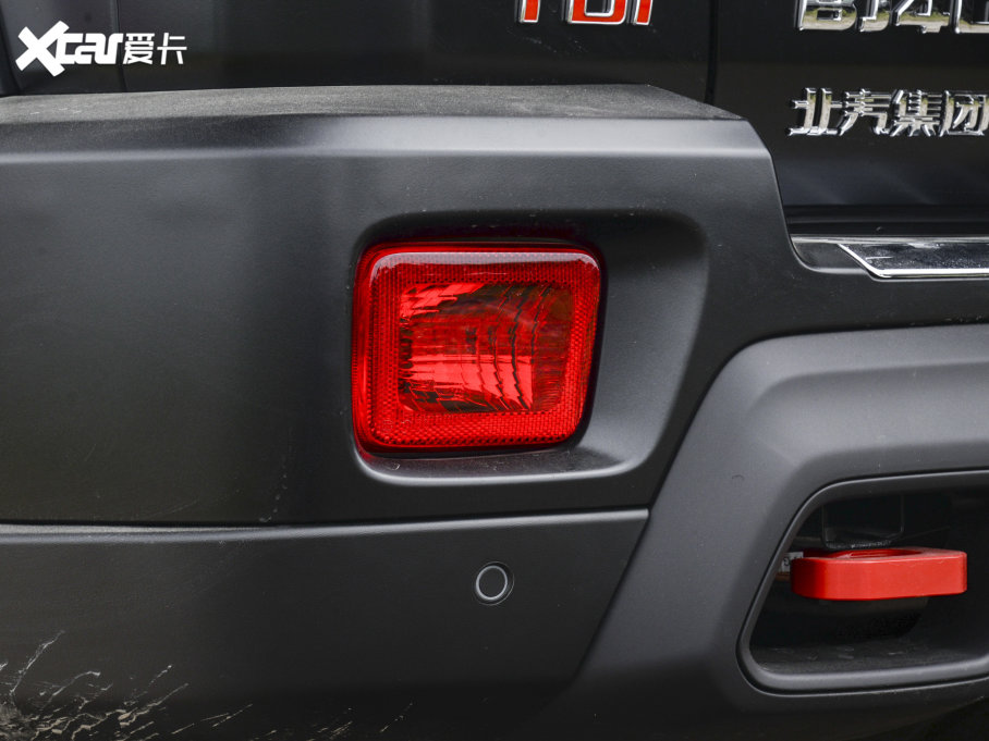 2023BJ40 2.0D Ԅ򌵶hӢ۰b(ǰ늿i)