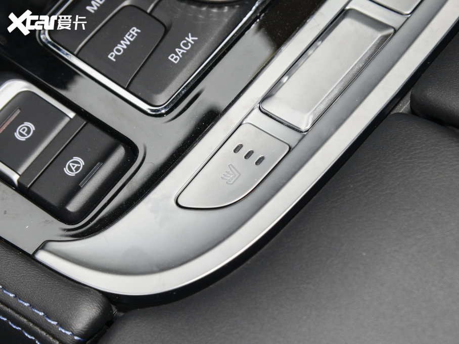 2023BJ40 2.0D Ԅ򌵶hӢ۰b(ǰ늿i)