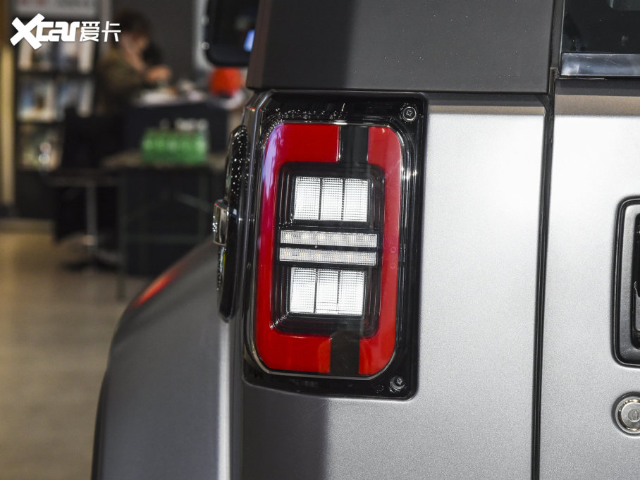 2023BJ40 2.0T Ԅh܊