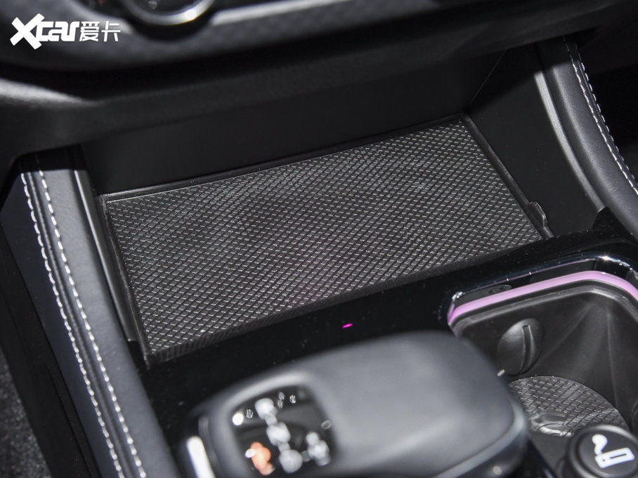 2023BJ40 2.0T Ԅ(dng)(q)h(hun)܊