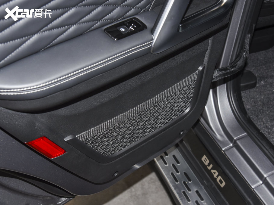 2023BJ40 2.0T Ԅh܊