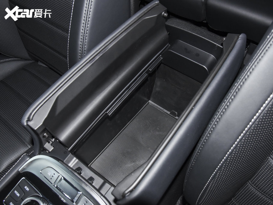 2023BJ40 2.0T Ԅ(q)h(hun)܊