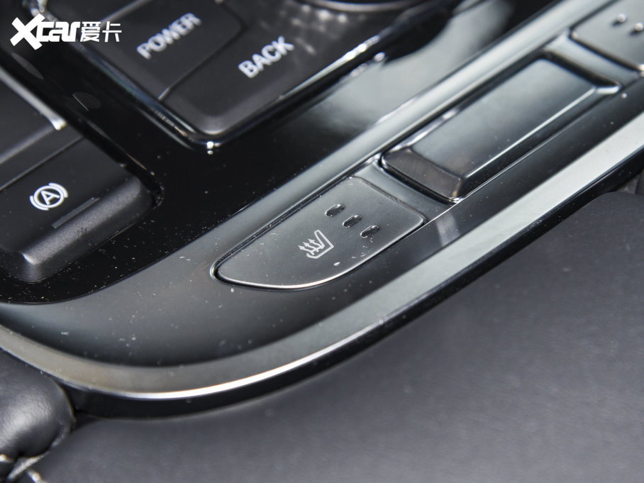 2023BJ40 2.0T Ԅh܊