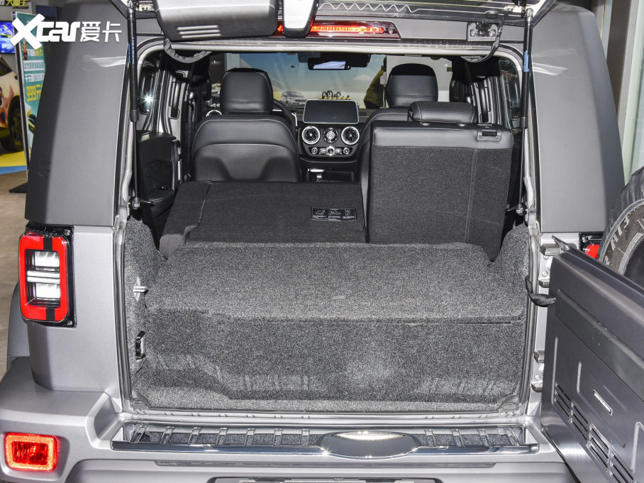 2023BJ40 2.0T Ԅh܊