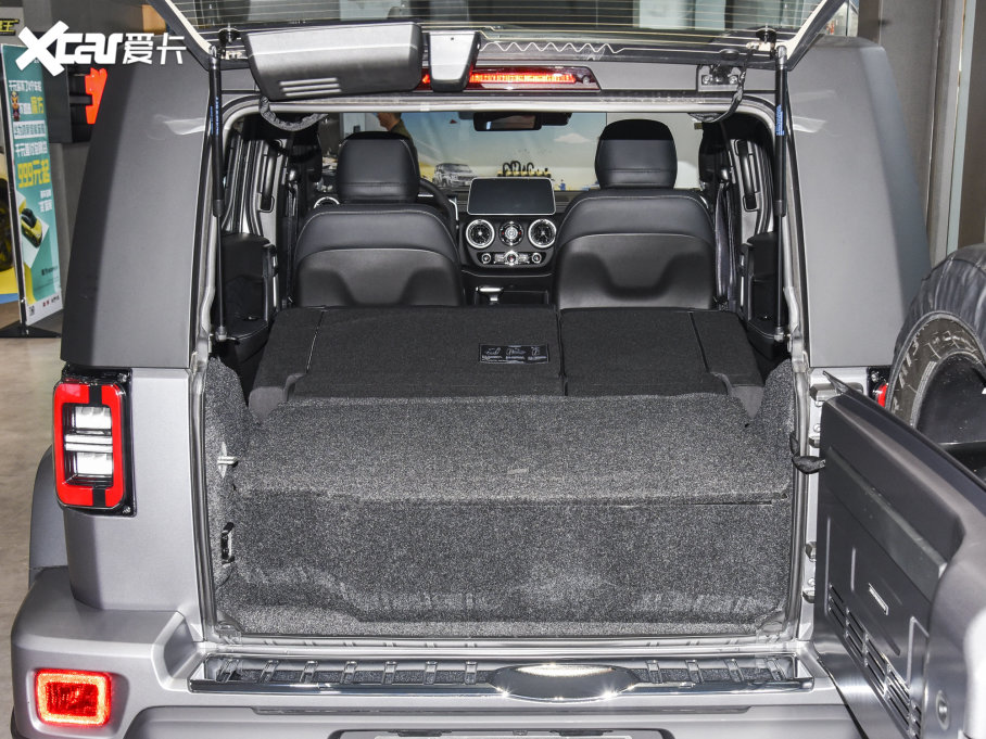 2023BJ40 2.0T Ԅh܊