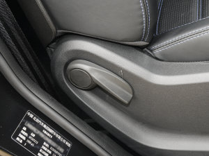 20232.0D Ԅ򌵶hӢ۰b(ǰ늿i) g