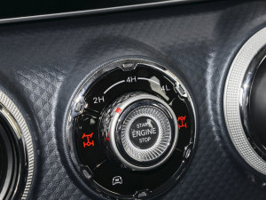 20232.0D Ԅ򌵶hӢ۰b(ǰ늿i) п؅^