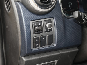 20232.0D Ԅ򌵶hӢ۰b(ǰ늿i) п؅^