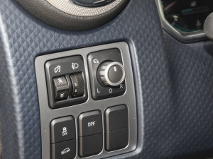 20232.0D Ԅ򌵶hӢ۰b(ǰ늿i) п؅^