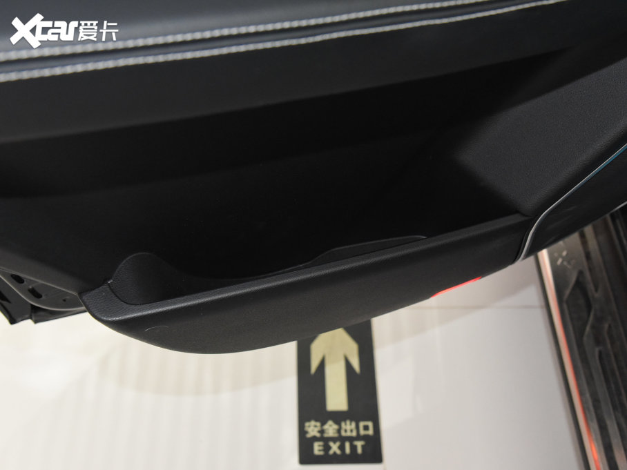 2023BJ90 ɽӽ 3.0T 