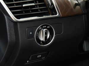 2023ɽӽ 3.0T  п؅^(q)