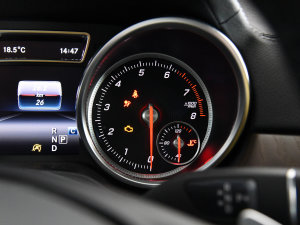 2023ɽӽ 3.0T  п؅^